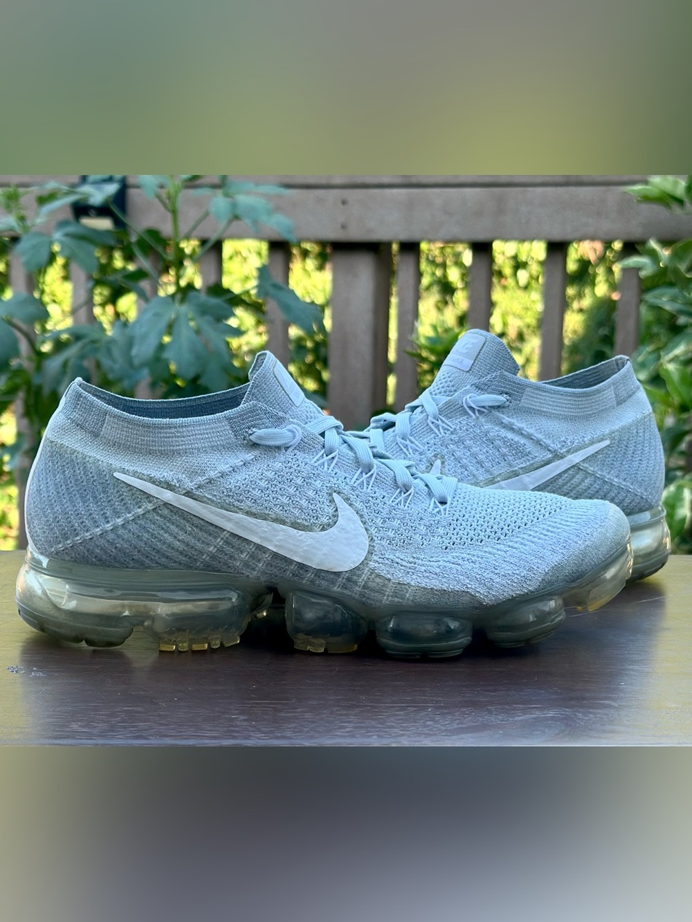 Nike Air VaporMax Flyknit Pure Platinum white Sneakers Men’s size 9